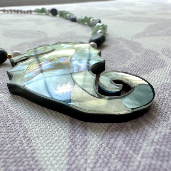 VTG Lee Sands Seahorse Abalone Pearl Semi-precious stones Necklace - Picture 3 of 6